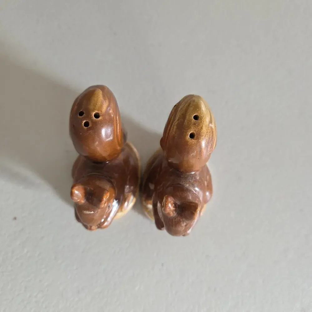 Vintage Squirrel Salt Pepper Shakers MCM Ceramic Brown Glaze W/ Stoppers 3